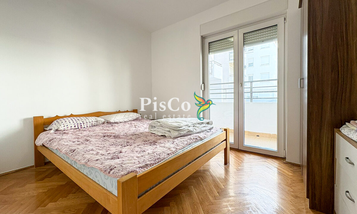 Izdavanje dvosoban stan 70m2, Tološi, Podgorica-132