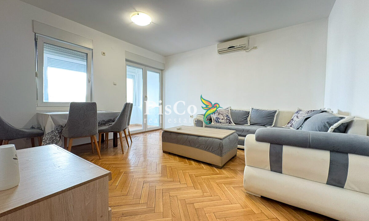 Izdavanje dvosoban stan 70m2, Tološi, Podgorica-511