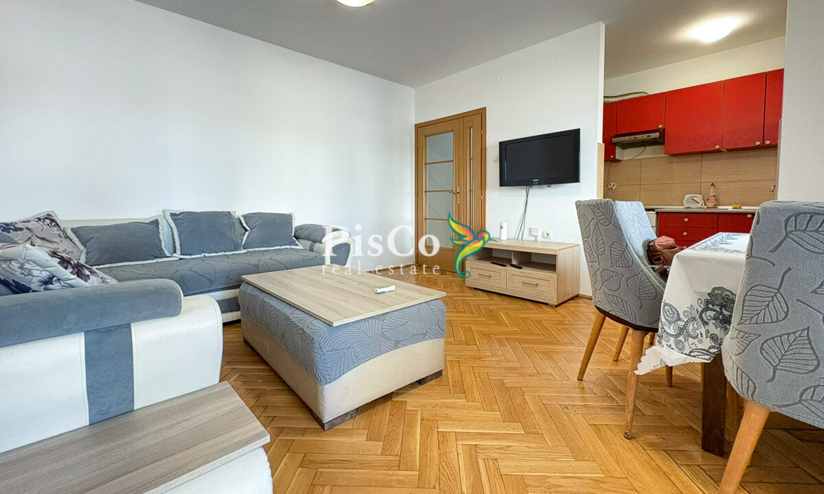 Izdavanje dvosoban stan 70m2, Tološi, Podgorica-883