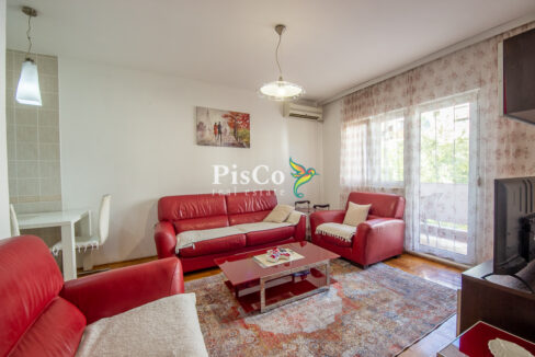 Izdavanje dvosoban stan Preko Morače, 60m2, Podgorica-