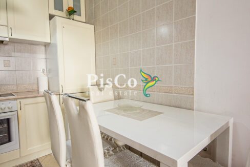 Izdavanje dvosoban stan Preko Morače, 60m2, Podgorica-2738