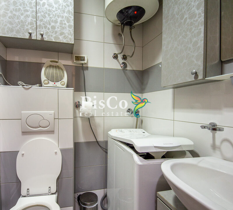 Izdavanje garsonjera City kvart, 30m2, Podgorica-2698
