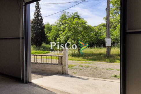 Izdavanje magacinski prostor 130m2, Podgorica-928