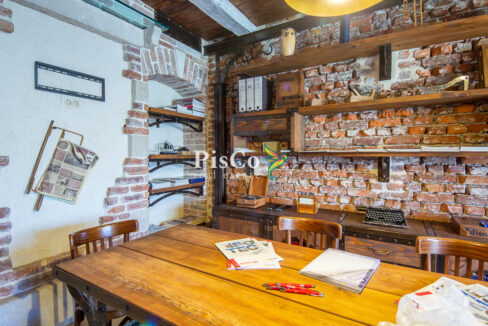 Izdavanje poslovni prostor 42m2, Centar, Podgorica-2673