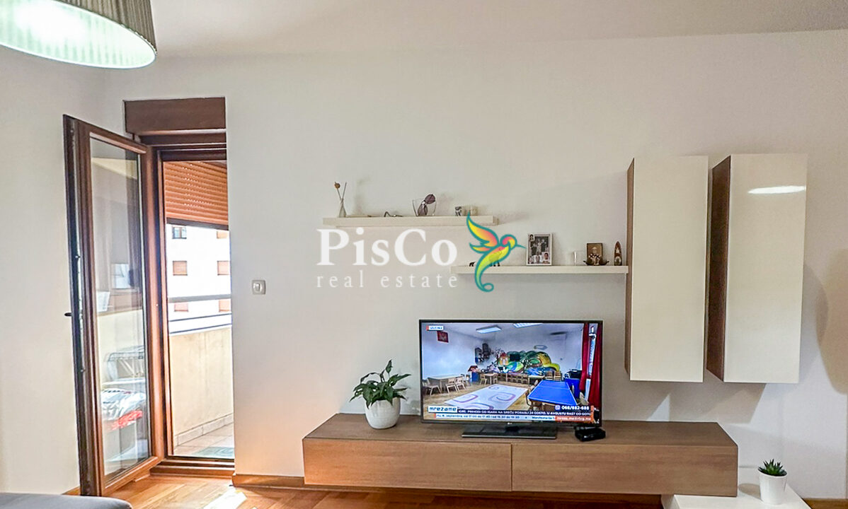Prodaja jednosoban stan Stari Aerodorm, 44m2, Podgorica-021