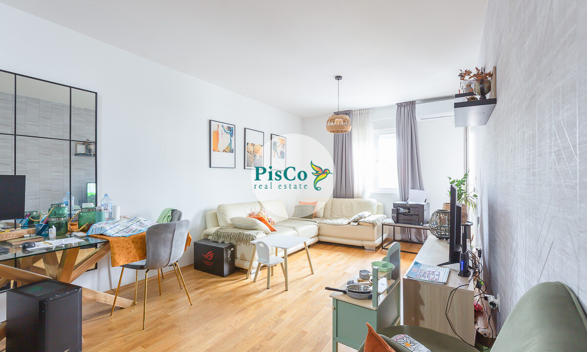 Dvosoban stan Stari aerodrom prodaja_-4