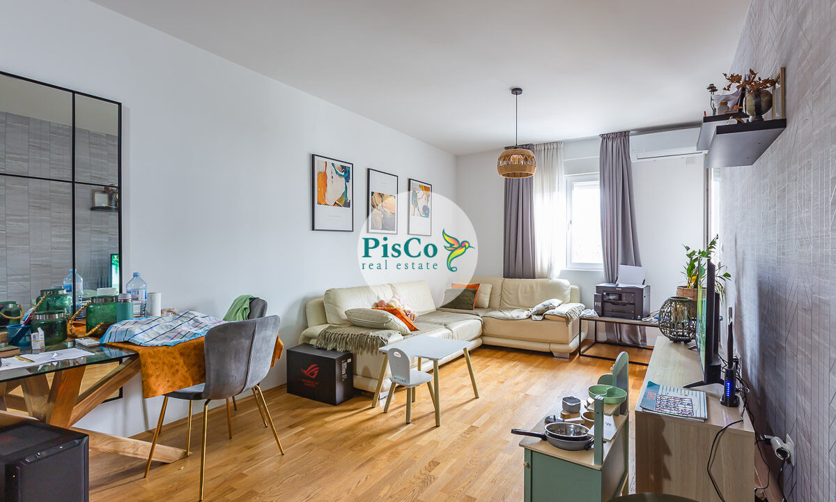 Dvosoban stan Stari aerodrom prodaja_-5