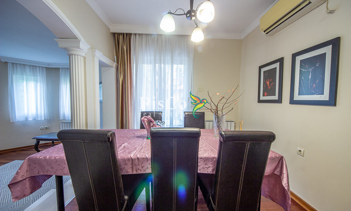 Izdavanje, porodična kuća, Donja Gorica, 210m2, Podgorica-2765