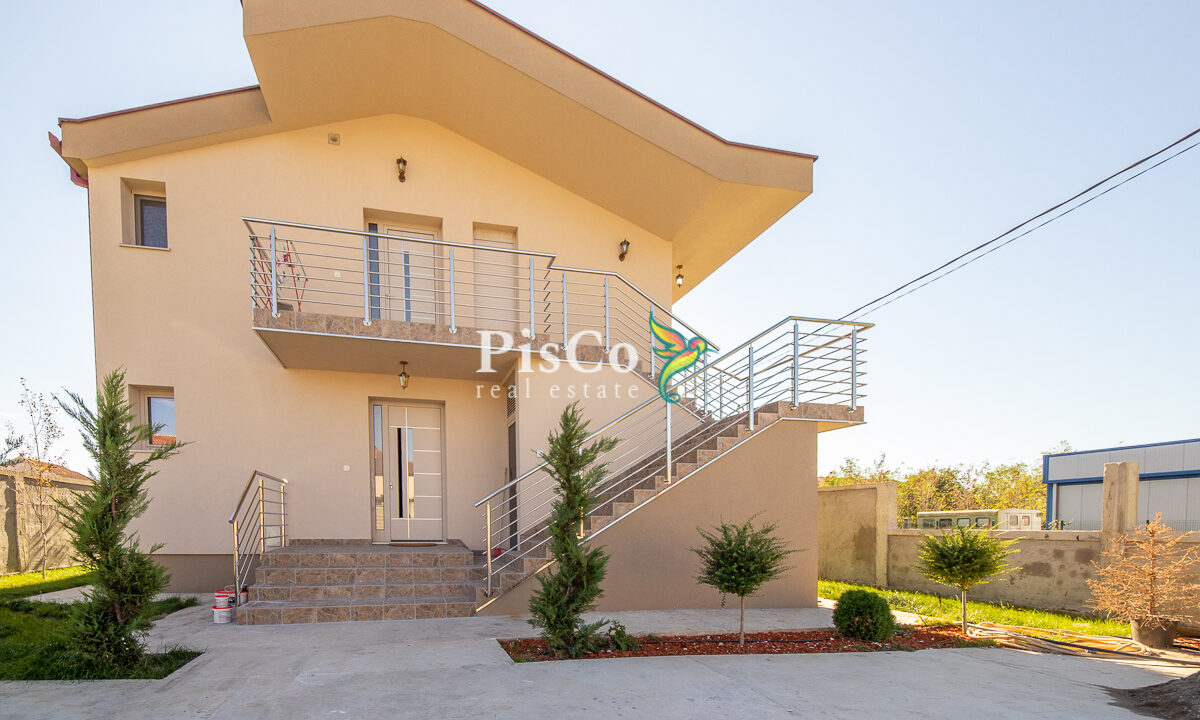 Izdavanje trosoban stan 100m2, Donja Gorica, Podgorica-2804