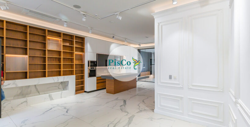 Prodajni prostor u centru grada pogodan za butik ili office