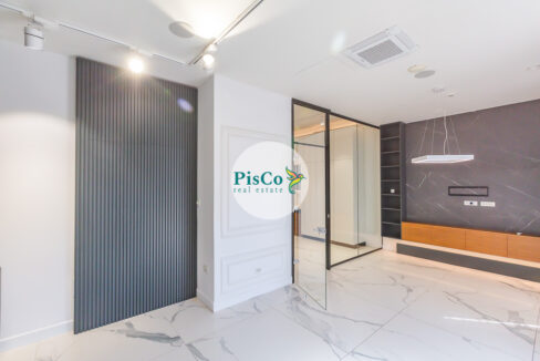 Moderno sredjeni poslovni prostor u centru grada - Izdavanje poslovnih prostora Podgorica-3