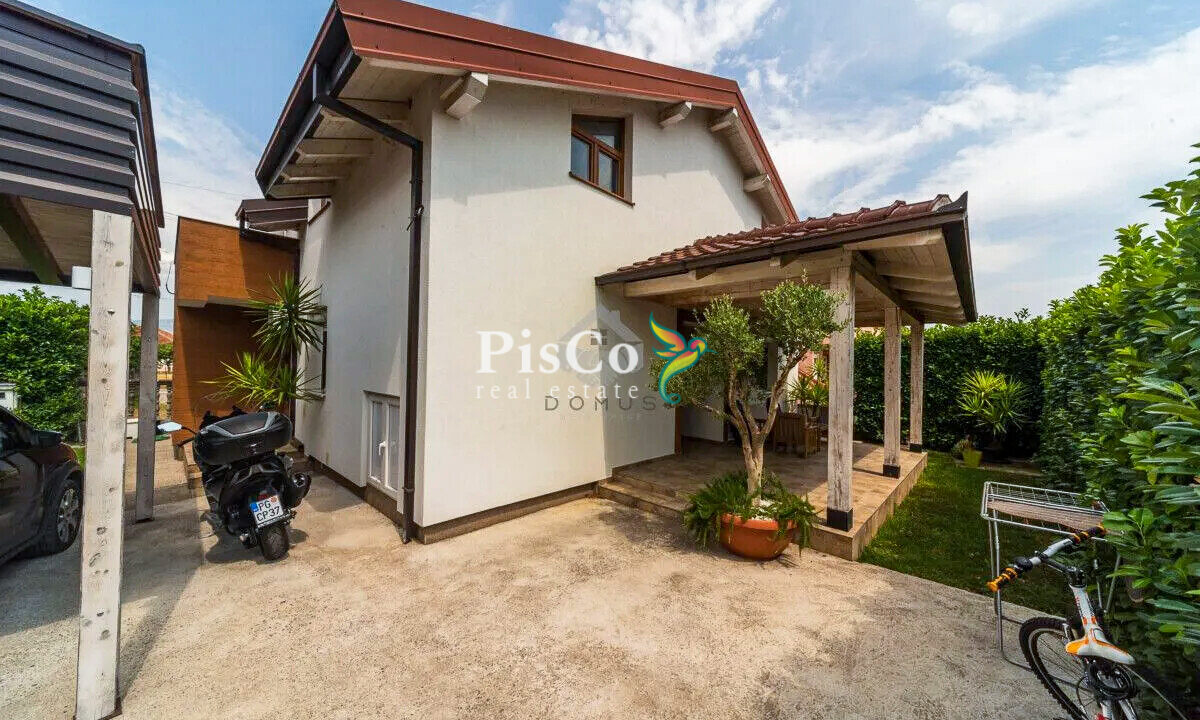 Prodaja, kuća, 200m2, Donja Gorica, Podgorica--16