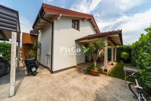 Prodaja, kuća, 200m2, Donja Gorica, Podgorica--16