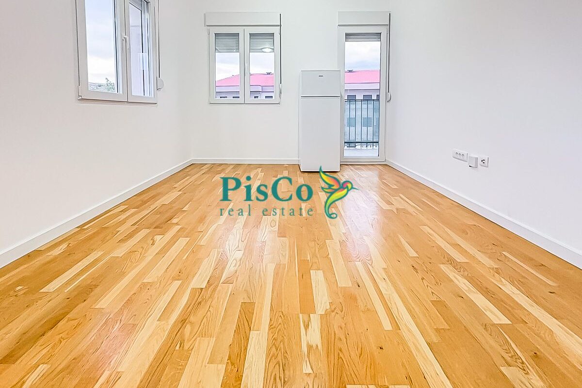 Izdavanje - Jednosoban stan 41m2, iza Multikoma, Zabjelo