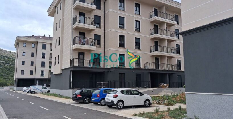 Izdavanje - Jednosoban stan 34m2, Tološi 2 Izdavanje - Jednosoban stan 34m2, Tološi