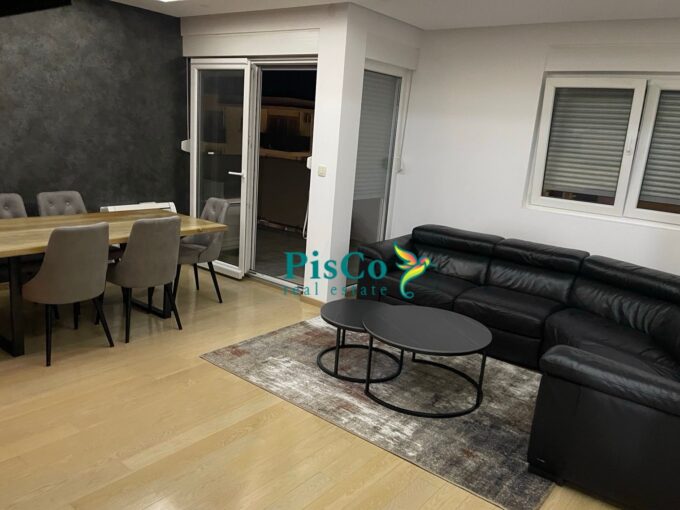 Izdavanje - Trosoban stan 100m2, City kvart
