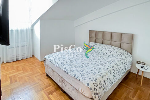 Izdavanje dvosoban stan Stari Aerodrom, 71m2, Podgorica-324