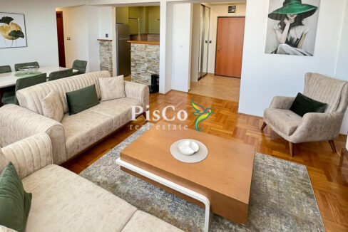 Izdavanje dvosoban stan Stari Aerodrom, 71m2, Podgorica-990