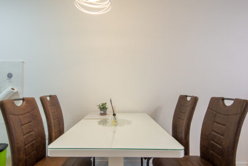 Izdavanje, jednosoban stan, 50m², Central Point, Podgorica-2918