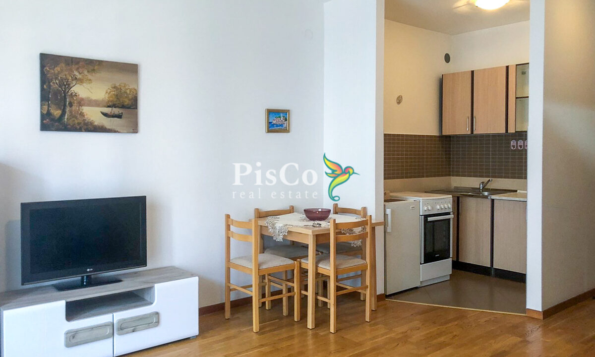 Izdavanje, garsonjera City kvart, 33m2, Podgorica-934