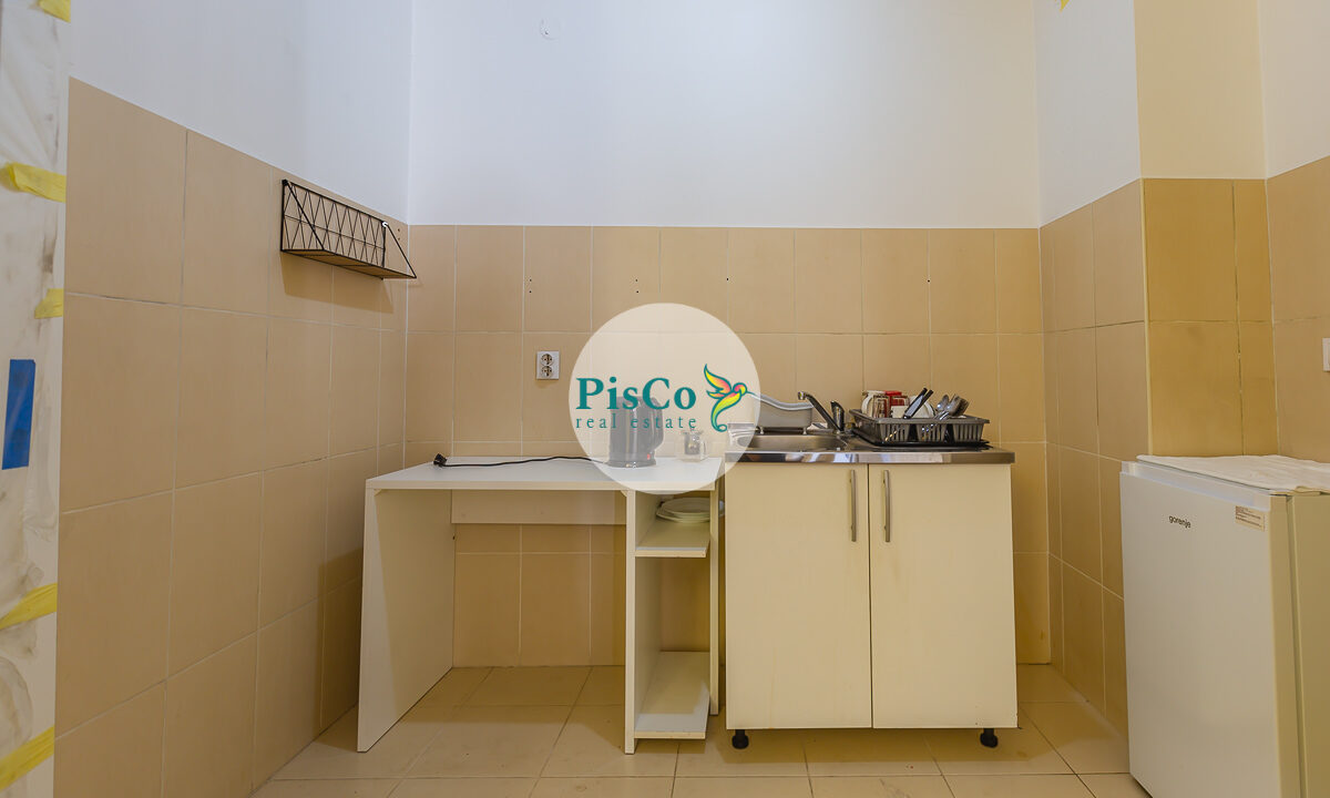 Poslovni prostor, kancelarija za izdavanje (6 of 14)