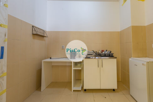 Poslovni prostor, kancelarija za izdavanje (6 of 14)