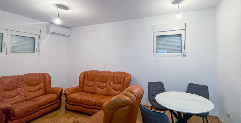 Prodaja manji dvosoban stan 45m2, Zabjelo, Podgorica 2 Prodaja dvosoban stan 45m2 Zabjelo Podgorica 894