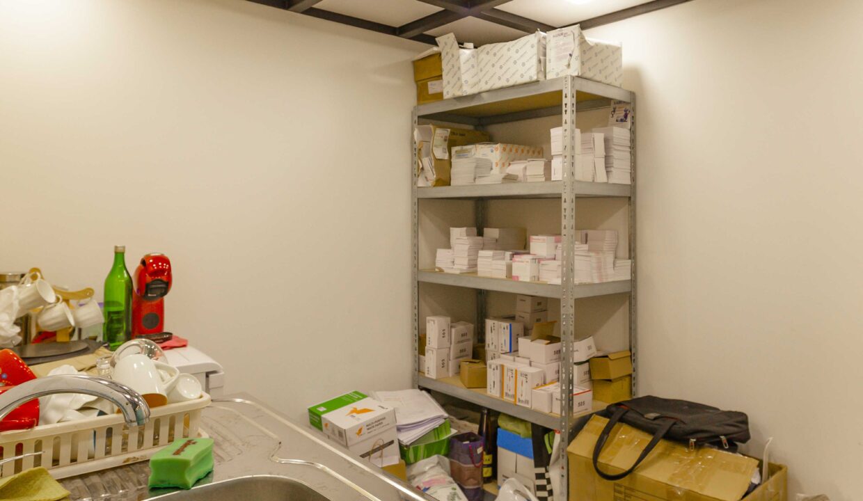 Izdavnje poslovni prostor City key (13)