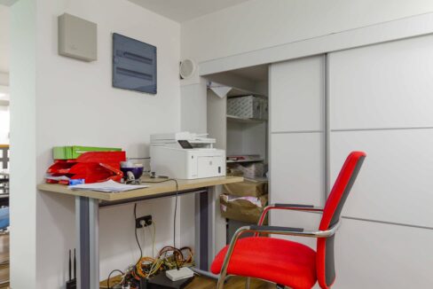 Izdavnje poslovni prostor City key (18)