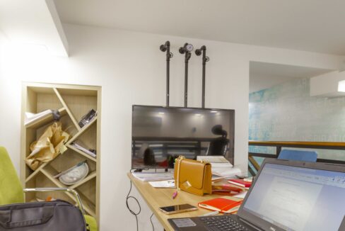 Izdavnje poslovni prostor City key (25)