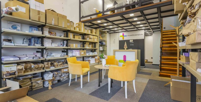 Nenamjesten trosoban stan kod hrama 14