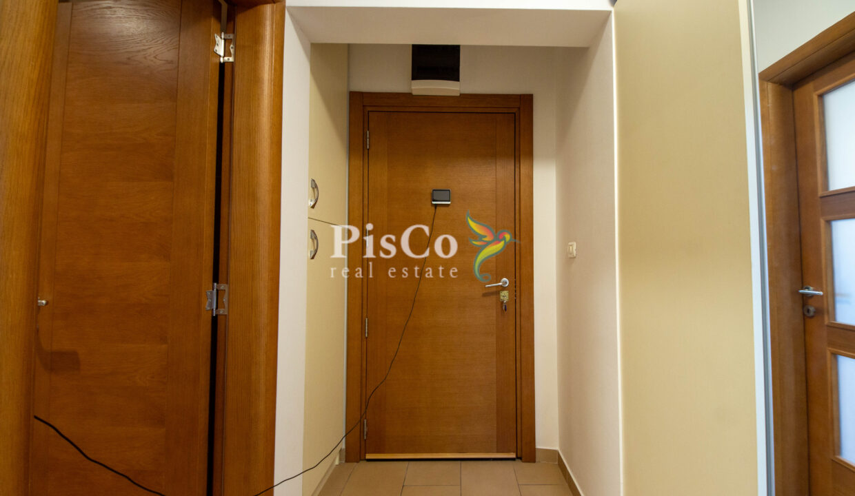 Prodaja dvosoban stan, 69m2, Pobrežje, Podgorica (1 of 16)