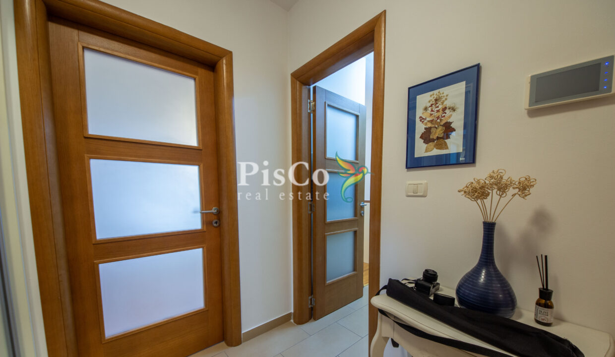 Prodaja dvosoban stan, 69m2, Pobrežje, Podgorica (9 of 16)