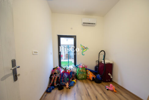 Prodaja, trosoban stan 80m2, Zabjelo, Podgorica-2992