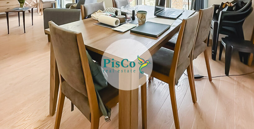 Dvosoban stan prodaja Tivat 2 of 8