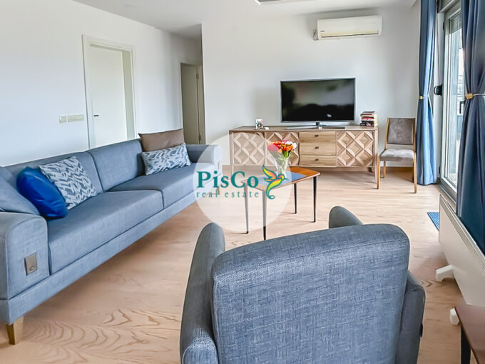 Dvosoban stan prodaja Tivat 3 of 8