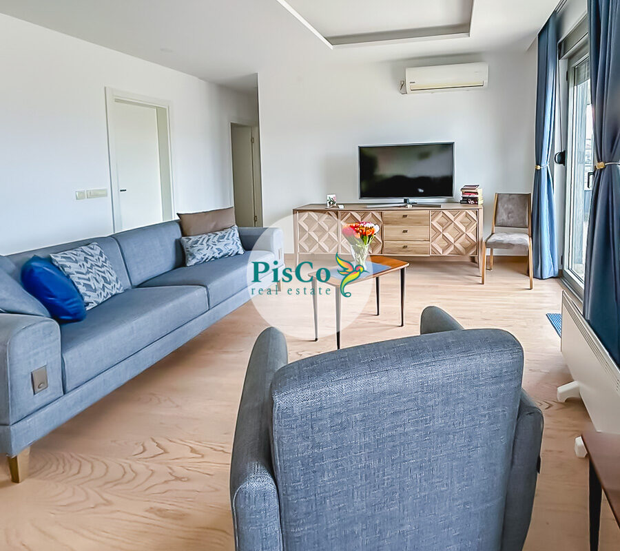 Dvosoban stan prodaja Tivat 3 of 8