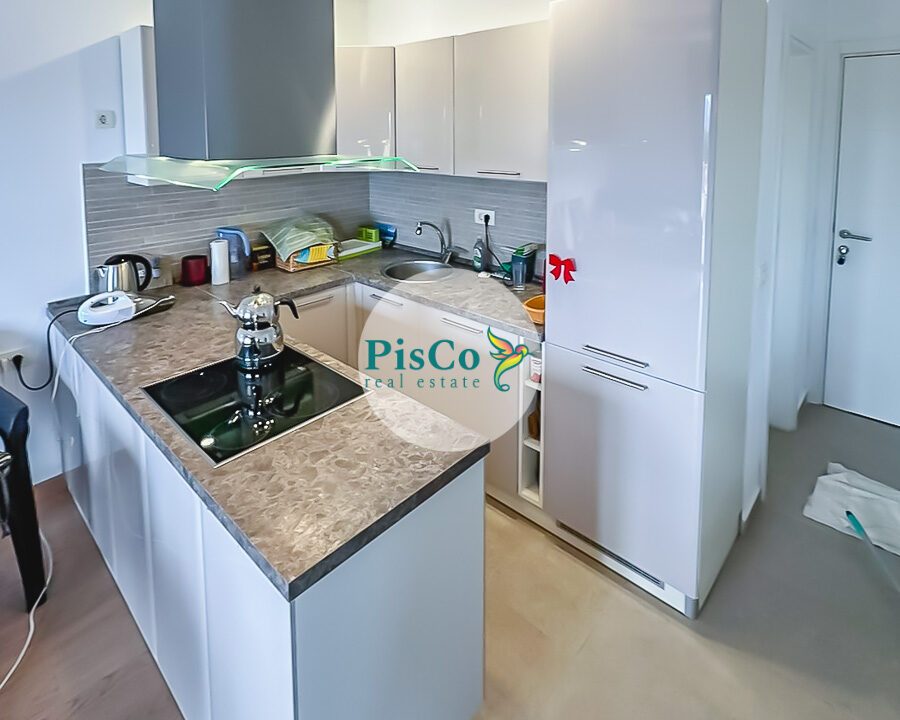 Dvosoban stan, prodaja Tivat (5 of 8)