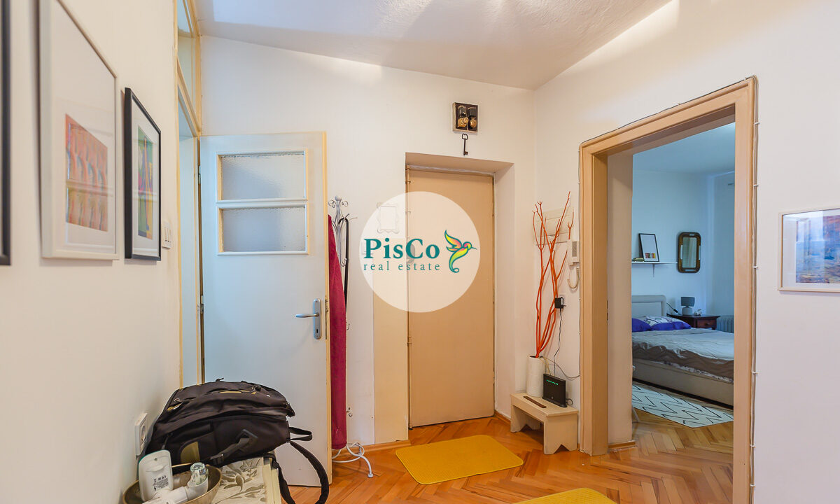 Izdavanje stanova Podgorica, prostran jednosoban stan, centar (11 of 16)