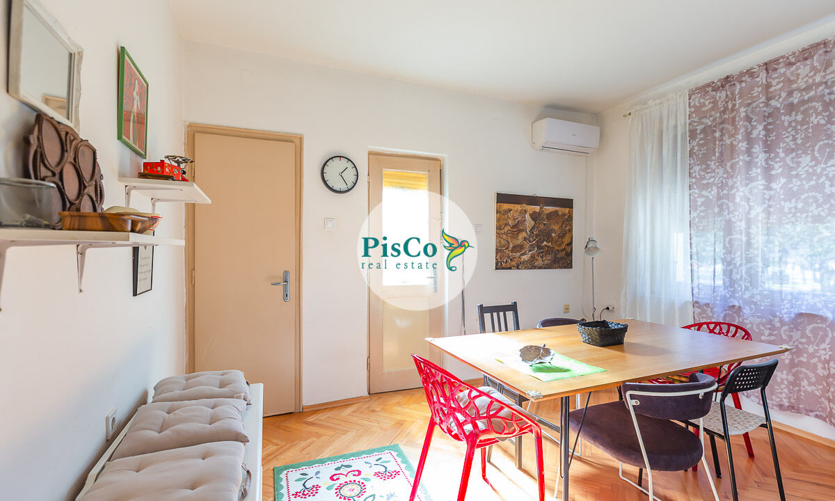 Izdavanje stanova Podgorica, prostran jednosoban stan, centar (15 of 16)