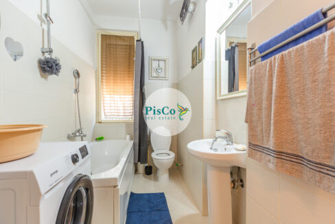 Izdavanje stanova Podgorica, prostran jednosoban stan, centar (8 of 16)