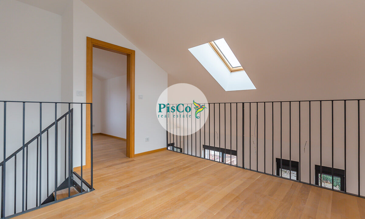 Prodaja stanova, Podgorica, Cortex selo, Zabjelo, moderan četvorosoban duplex180m2 (4 of 14)